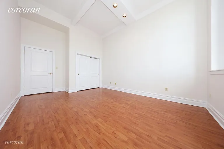 New York City Real Estate | View 45-02 Ditmars Boulevard, 436 | room 8 | View 9