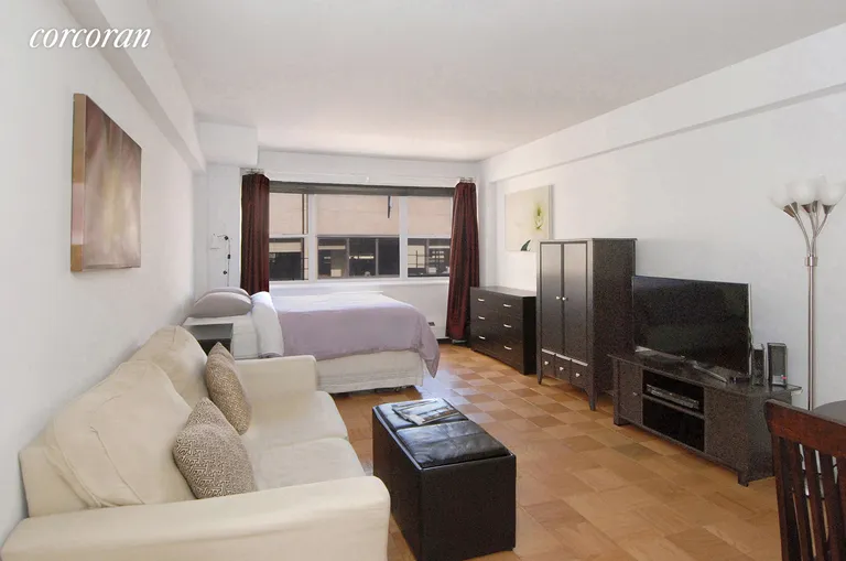 New York City Real Estate | View 153 East 57th Street, 17C | 1 Bath | View 1
