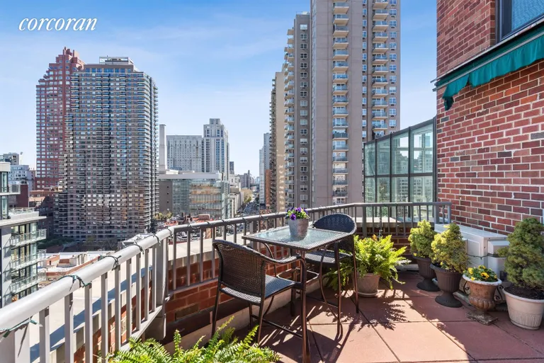 New York City Real Estate | View 444 East 75th Street, 20C | Beautiful Large Terrace | View 9