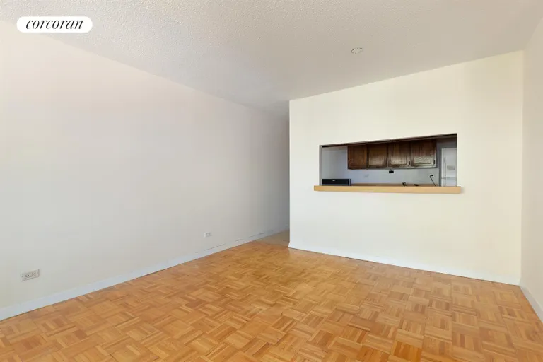 New York City Real Estate | View 531 Main Street, 525 | Dining Area, Kitchen pass-through | View 6