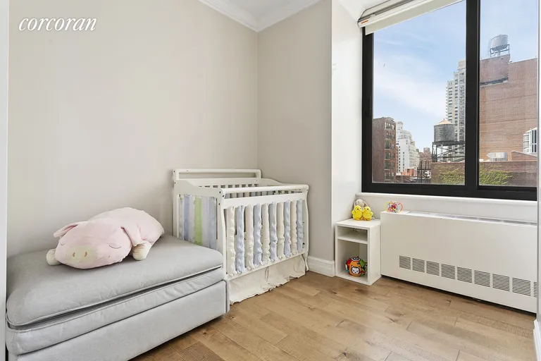 New York City Real Estate | View 300 East 85th Street, 804 | room 4 | View 5