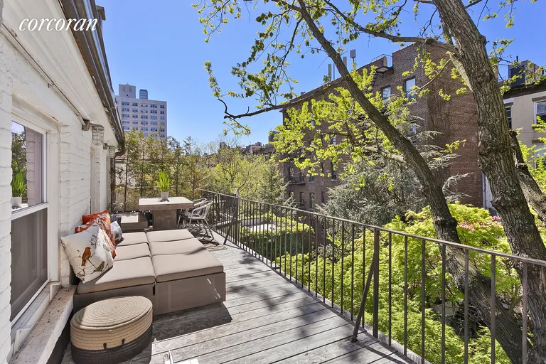 New York City Real Estate | View 436 West 22Nd Street | room 1 | View 2