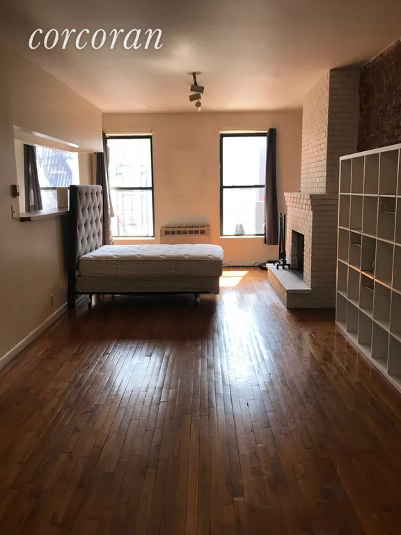 New York City Real Estate | View 180 5th Avenue, 2 | room 1 | View 2