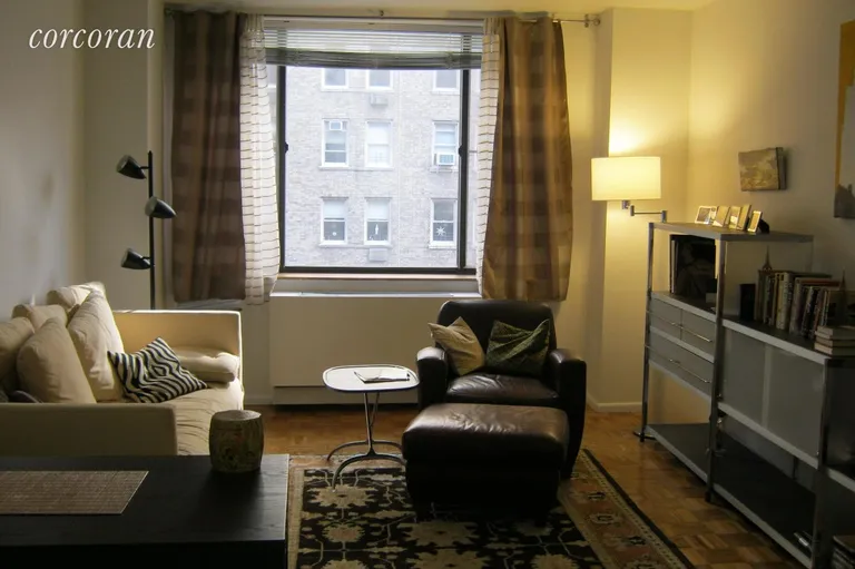 New York City Real Estate | View 130 West 79th Street, 7C | 1 Bed, 1 Bath | View 1