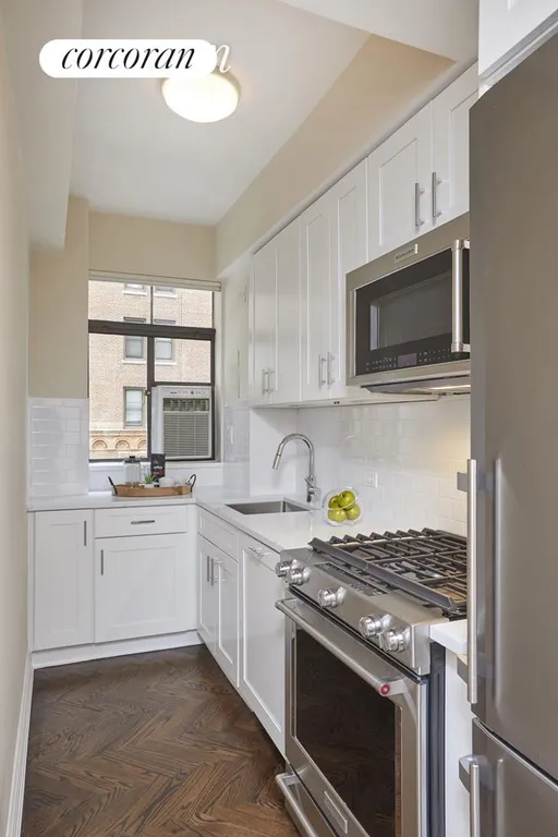 New York City Real Estate | View 140 Riverside Drive, 4P | room 2 | View 3