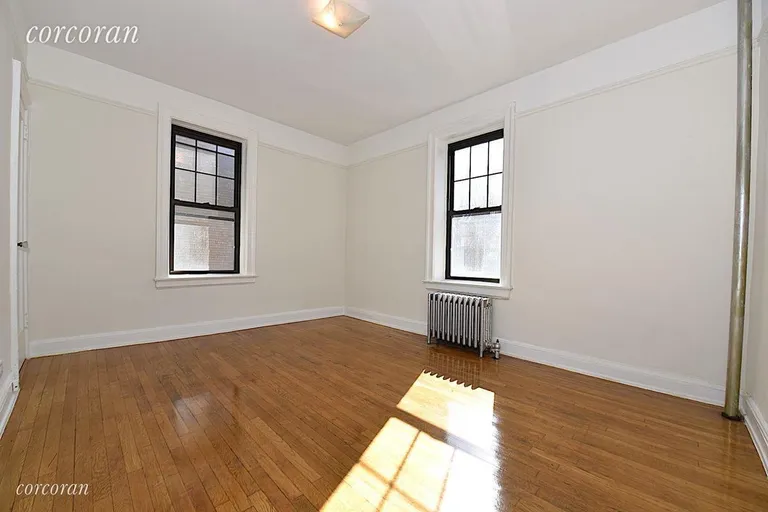 New York City Real Estate | View 25-41 30th Road, 3G | room 4 | View 5