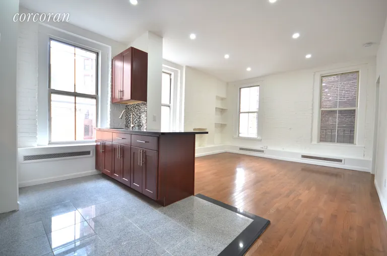 New York City Real Estate | View 11 Varick Street, 4S | 1 Bed, 1 Bath | View 1