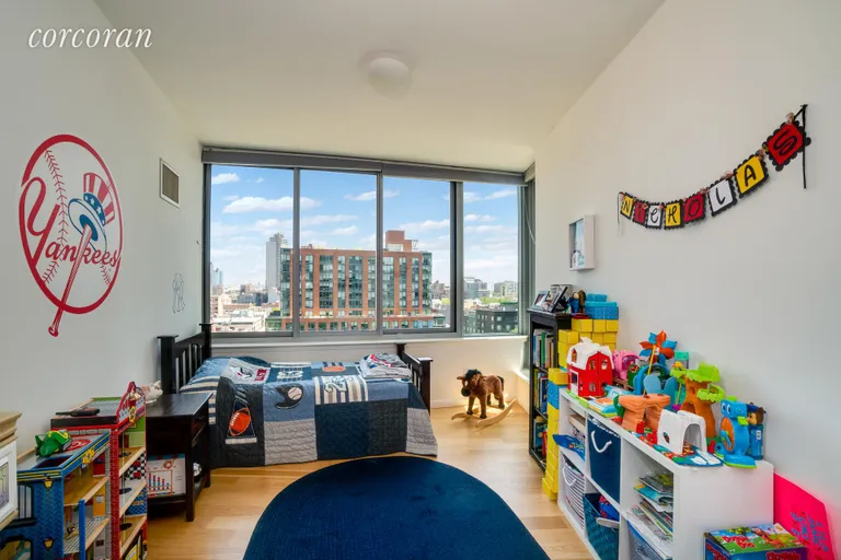 New York City Real Estate | View 46-30 Center Boulevard, 801 | room 4 | View 5