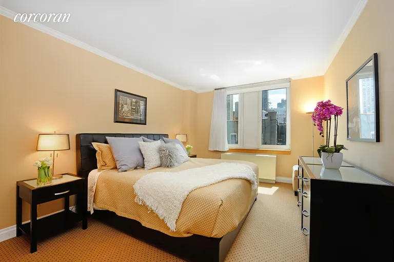 New York City Real Estate | View 404 East 76th Street, 6K | room 4 | View 5