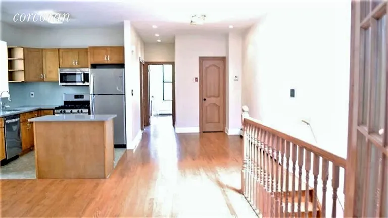 New York City Real Estate | View 299 Montgomery Street, 2 | room 2 | View 3