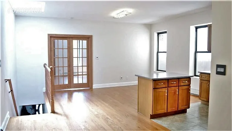 New York City Real Estate | View 299 Montgomery Street, 2 | room 1 | View 2