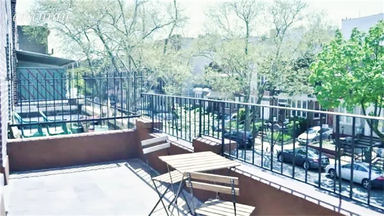 New York City Real Estate | View 299 Montgomery Street, 2 | room 13 | View 14