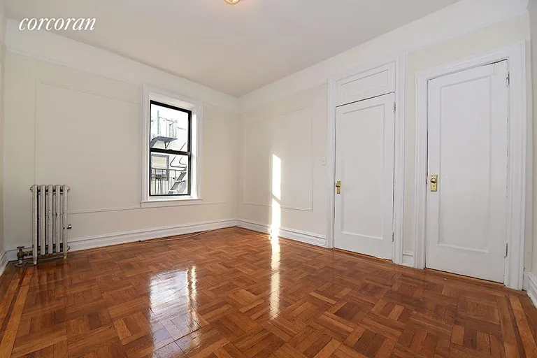 New York City Real Estate | View 34-20 32nd Street, 6J | room 4 | View 5