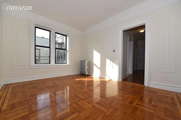 New York City Real Estate | View 34-20 32nd Street, 6J | room 3 | View 4