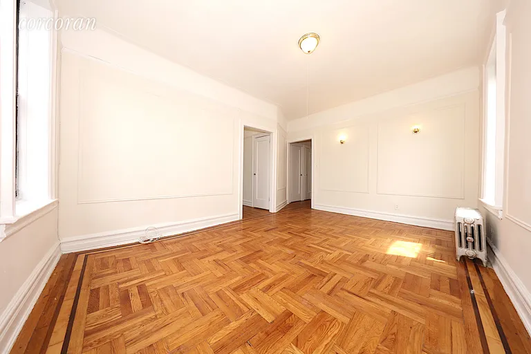 New York City Real Estate | View 31-50 33rd Street, 4C | room 1 | View 2
