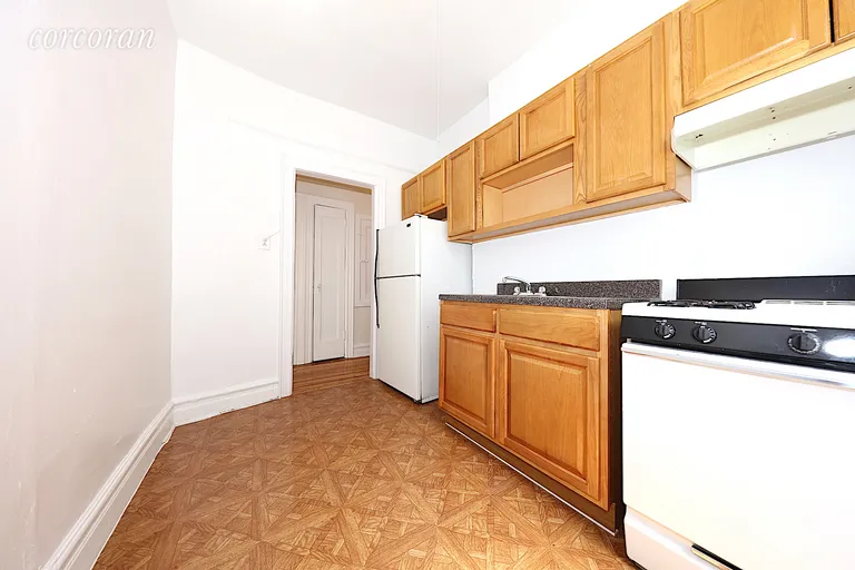New York City Real Estate | View 31-50 33rd Street, 4C | room 11 | View 12