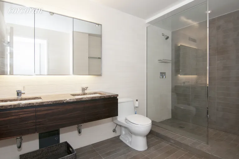 New York City Real Estate | View 515 East 72nd Street, 39D | Master Bathroom | View 4