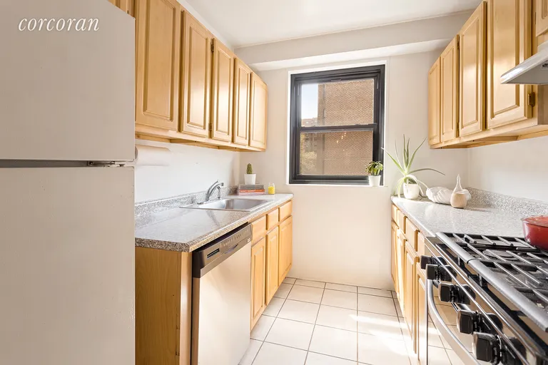 New York City Real Estate | View 165 Clinton Avenue, 6D | Dishwasher! | View 4