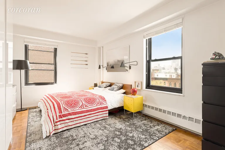 New York City Real Estate | View 165 Clinton Avenue, 6D | Bright! | View 3