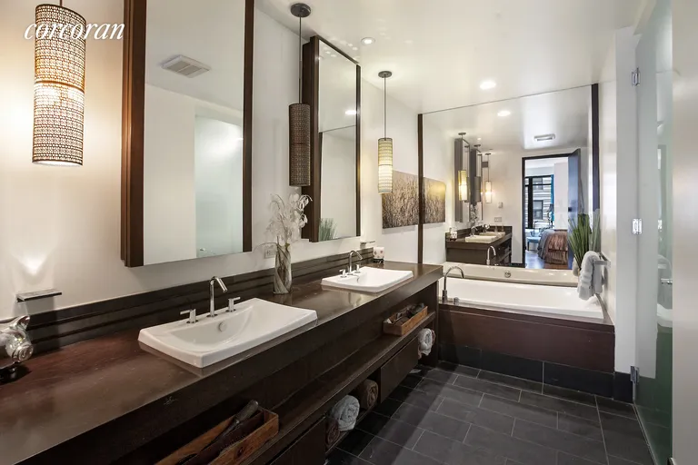 New York City Real Estate | View 40 Broad Street, 14E | En-Suite Master Bathroom | View 4