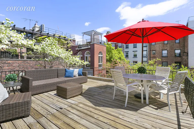 New York City Real Estate | View 9 Garden Place, 2 | Large nearly 17x19 sq ft private terrace | View 9