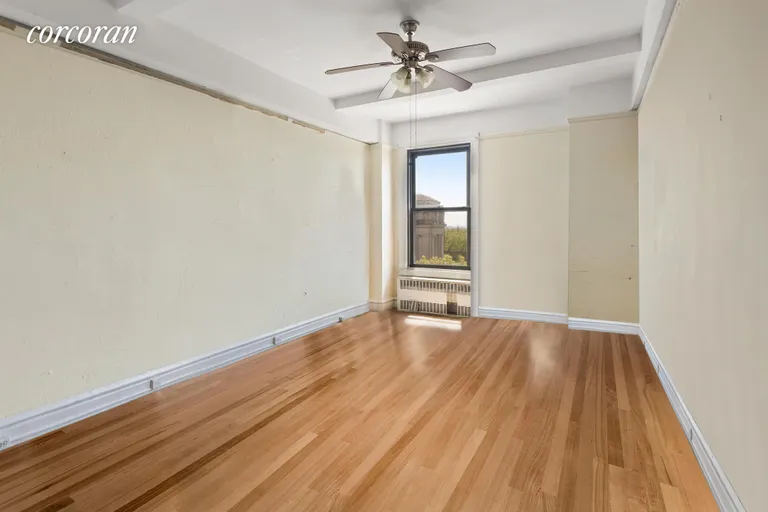 New York City Real Estate | View 135 Eastern Parkway, 8b1 | room 2 | View 3