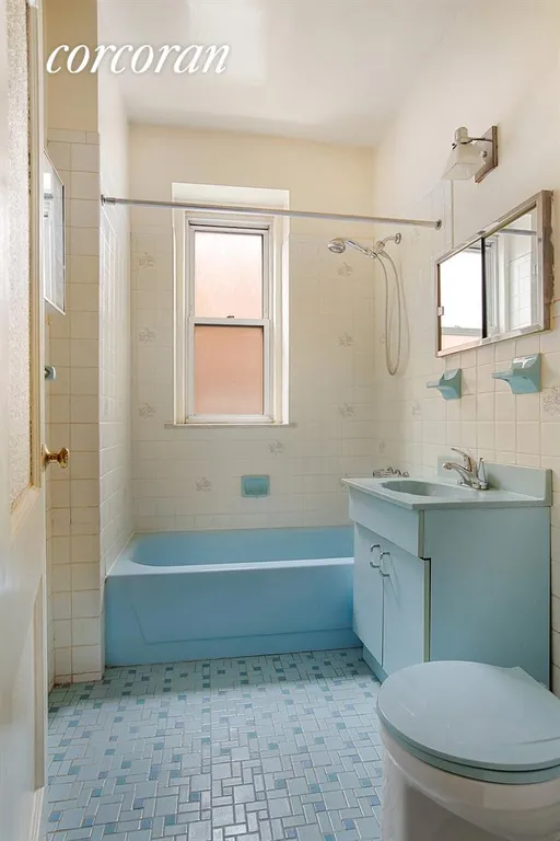 New York City Real Estate | View 661 41st Street, 1C | Bathroom | View 8