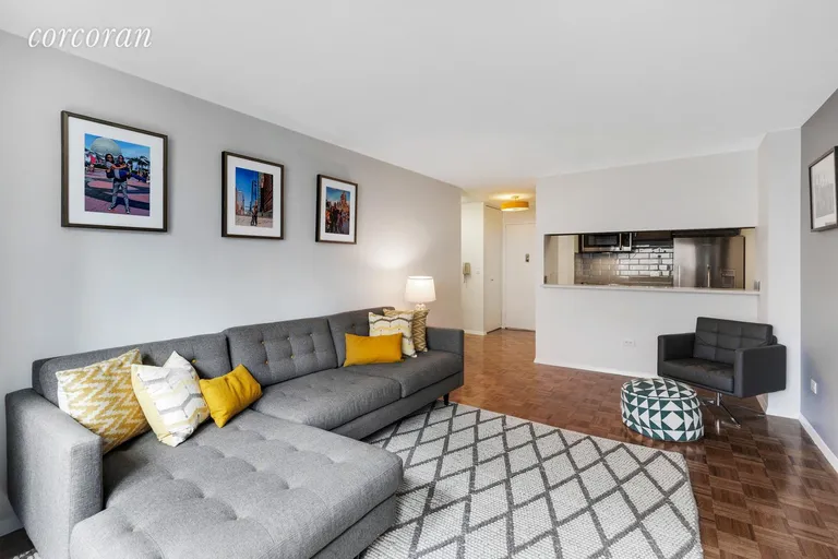 New York City Real Estate | View 2 South End Avenue, 5K | room 2 | View 3