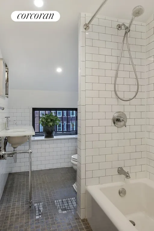 New York City Real Estate | View 188 Van Buren Street | room 14 | View 15