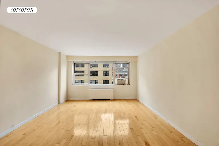 New York City Real Estate | View 330 East 49th Street, 9G | room 1 | View 2