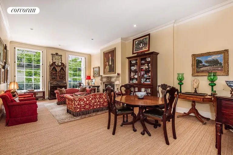 New York City Real Estate | View 25 East 69th Street, 2A | room 2 | View 3