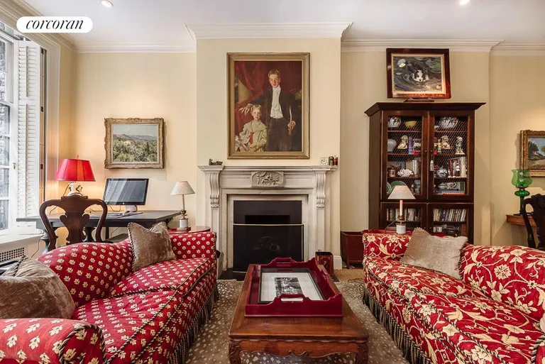 New York City Real Estate | View 25 East 69th Street, 2A | room 1 | View 2