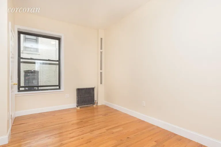 New York City Real Estate | View 608 West 188th Street, 42 | Bedroom 1 | View 5