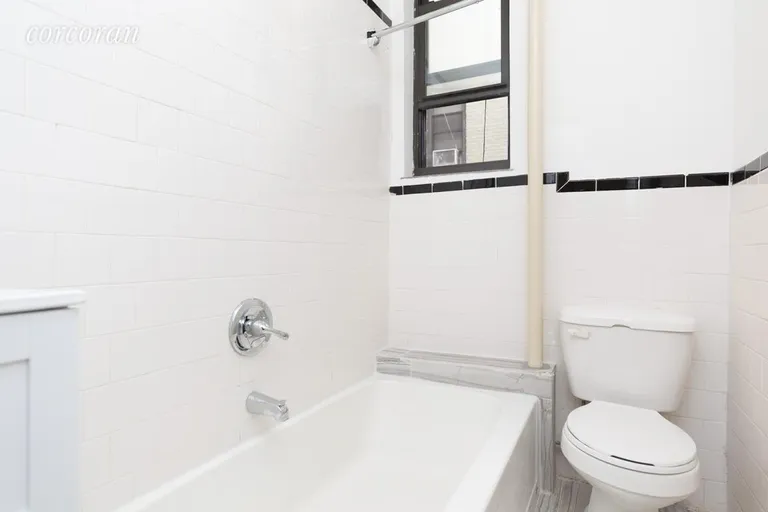 New York City Real Estate | View 608 West 188th Street, 42 | Bathroom | View 6