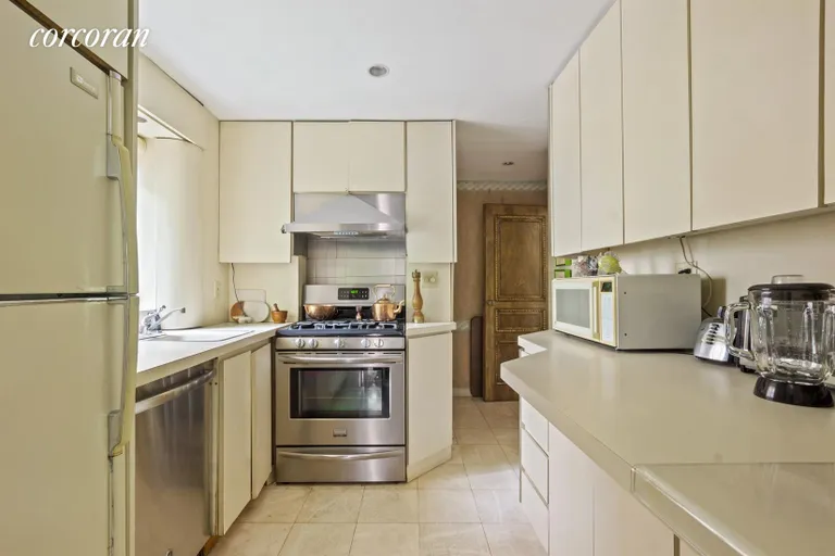 New York City Real Estate | View 440 East 56th Street, 4BC | Kitchen | View 3