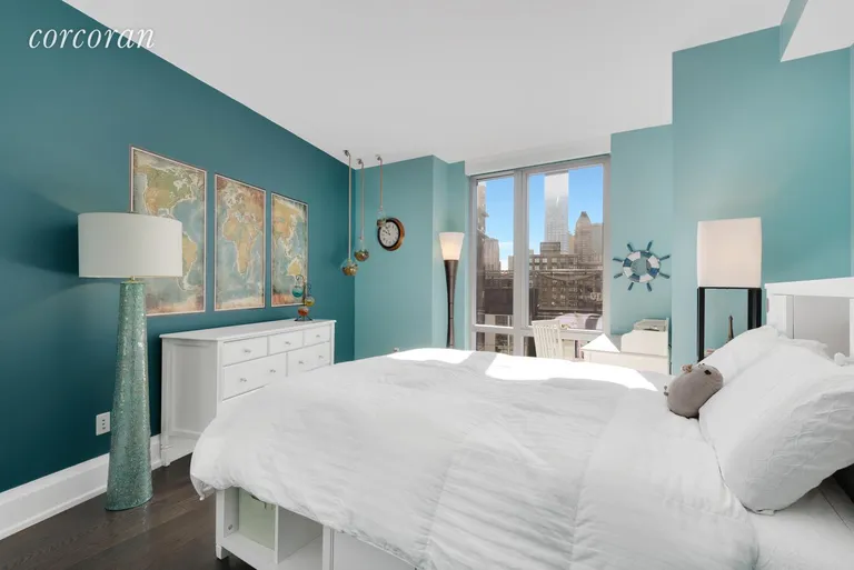 New York City Real Estate | View 50 Riverside Boulevard, 14G | room 4 | View 5