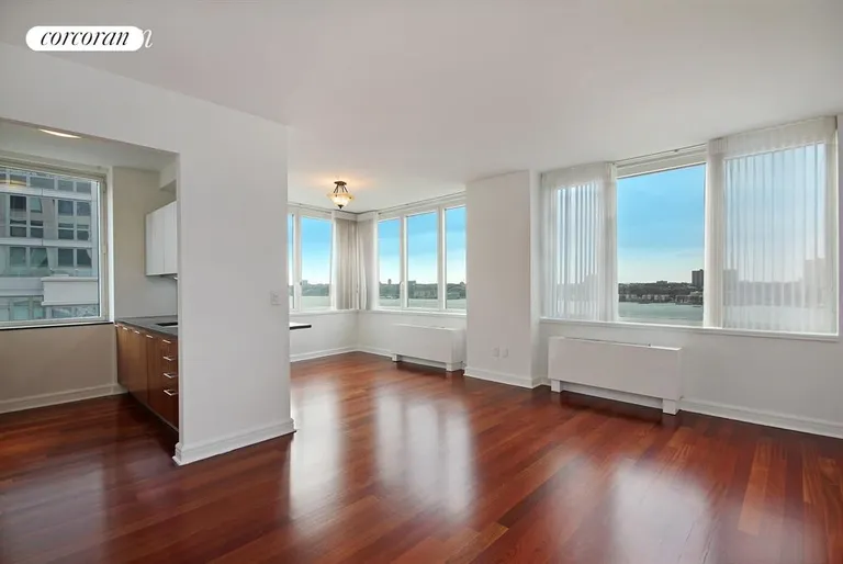 New York City Real Estate | View 100 Riverside Boulevard, 17F | room 4 | View 5