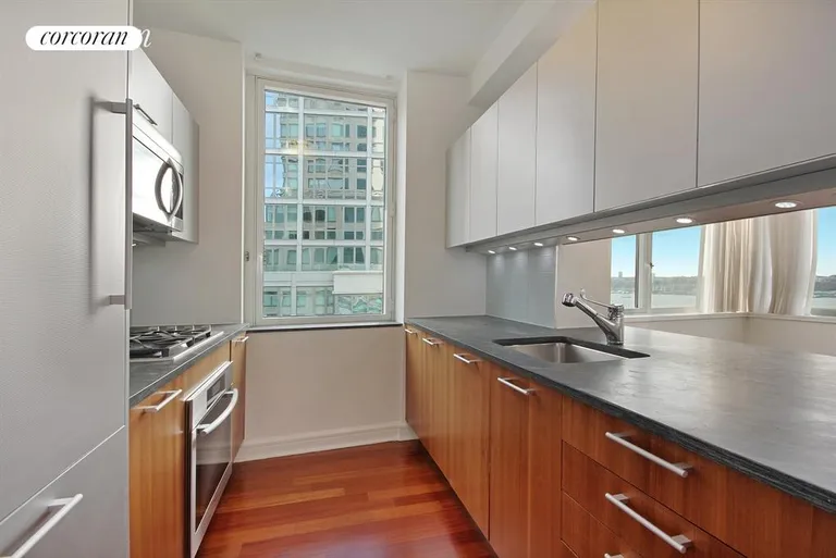 New York City Real Estate | View 100 Riverside Boulevard, 17F | room 5 | View 6
