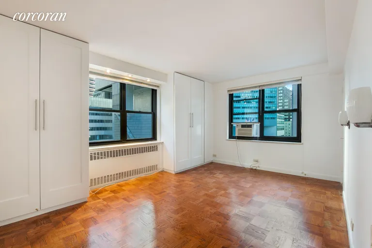 New York City Real Estate | View 135 East 54th Street, 6B | Corner master bedroom | View 5