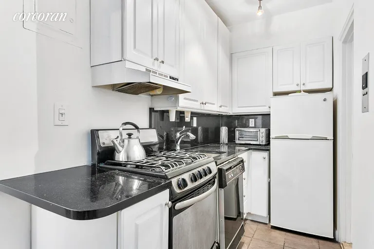 New York City Real Estate | View 329 West 85th Street, 4B | 3 | View 2