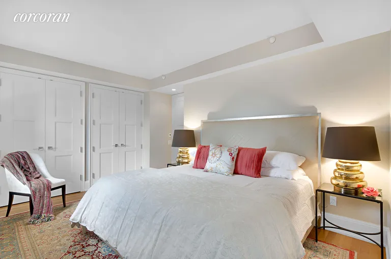 New York City Real Estate | View 305 East 85th Street, 8D | room 2 | View 3