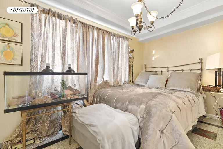 New York City Real Estate | View 160-38 95th street | room 7 | View 8