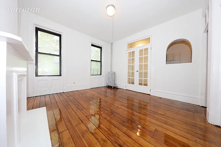 New York City Real Estate | View 268 West 12th Street, 3R | room 2 | View 3