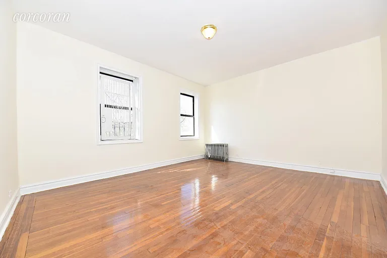 New York City Real Estate | View 655 Pelham Parkway North, 4F | room 2 | View 3