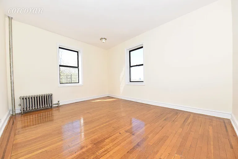 New York City Real Estate | View 655 Pelham Parkway North, 4F | room 4 | View 5