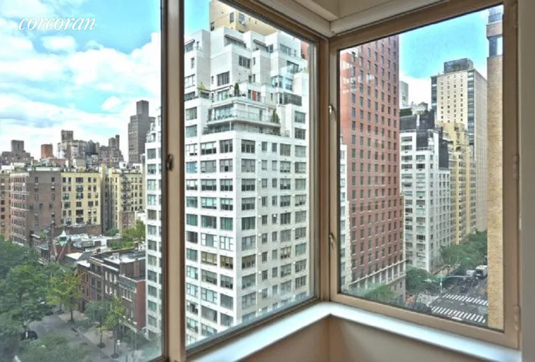 New York City Real Estate | View 200 East 69th Street, 12E | 1 Bed, 1 Bath | View 1
