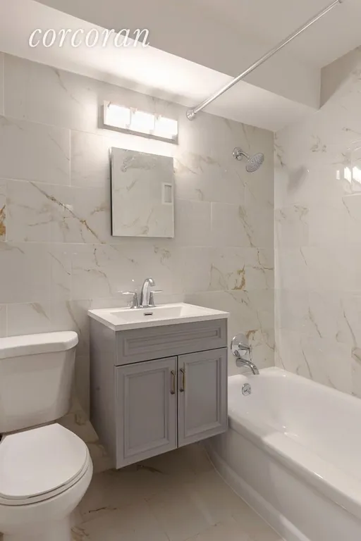 New York City Real Estate | View 80 La Salle Street, 16G | Remodeled Bathroom | View 7