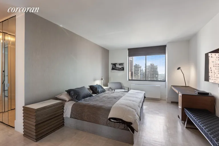 New York City Real Estate | View 255 East 49th Street, 28A | room 3 | View 4