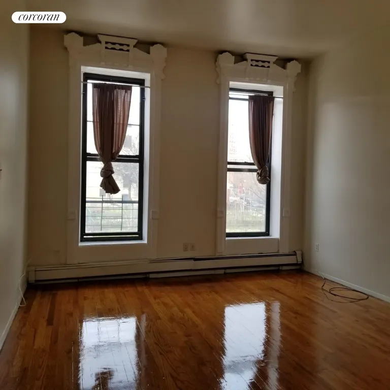New York City Real Estate | View 822 Lafayette Avenue, 3 | 3 Beds, 1 Bath | View 1