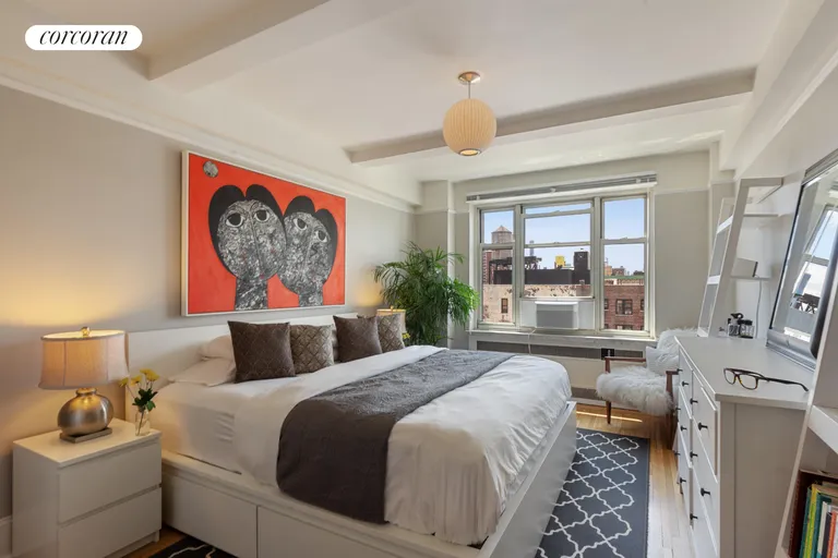 New York City Real Estate | View 233 West 99th Street, 16C | Owner's Suite | View 3